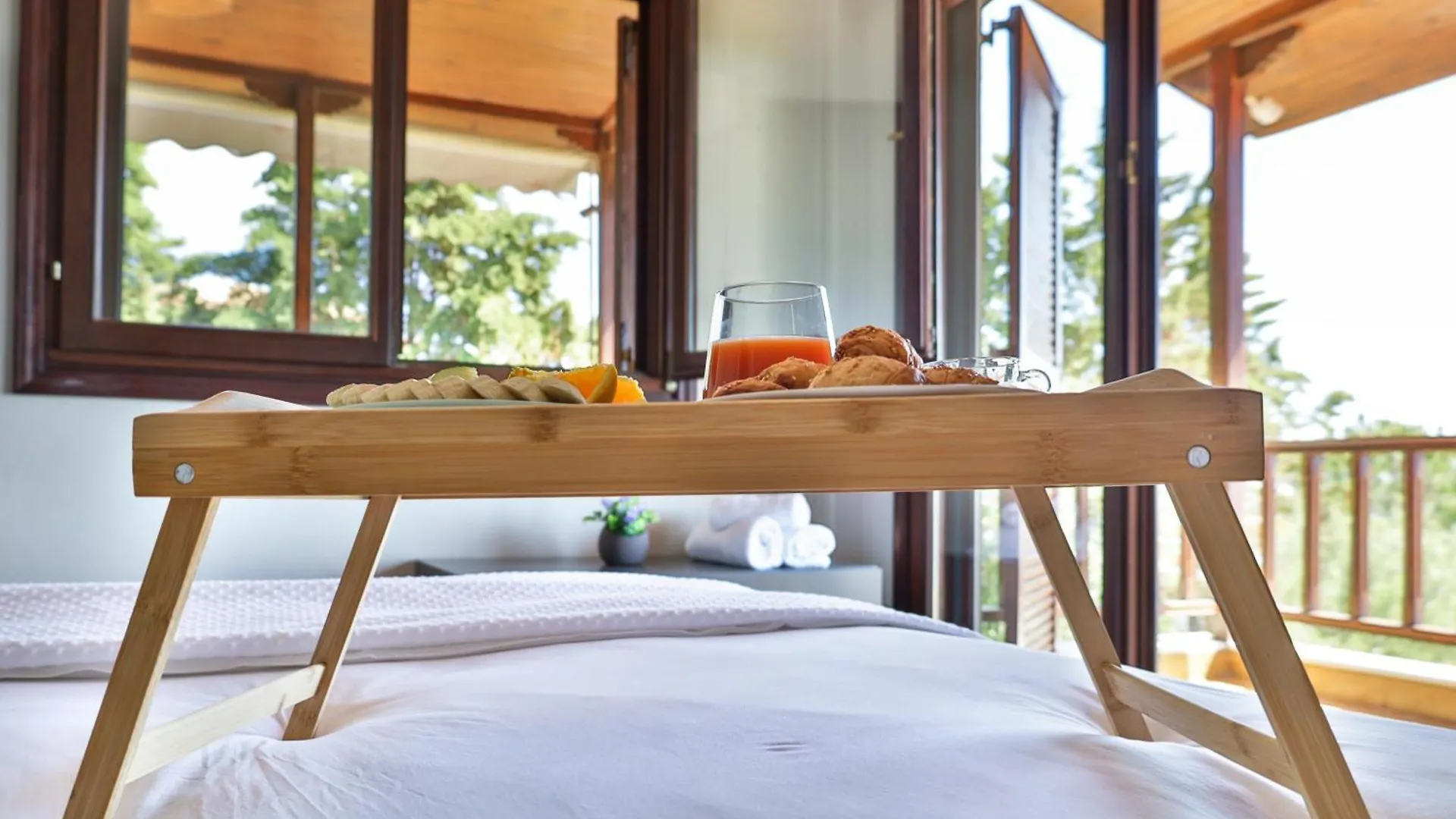 Iconic Prive Beachfront Villa Mola Kaliva Greece